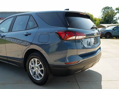 Used 2024 Chevrolet Equinox LS w/ LS Convenience Package FWD image 20