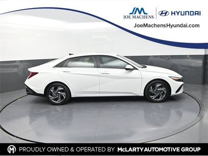 New 2025 Hyundai Elantra Limited