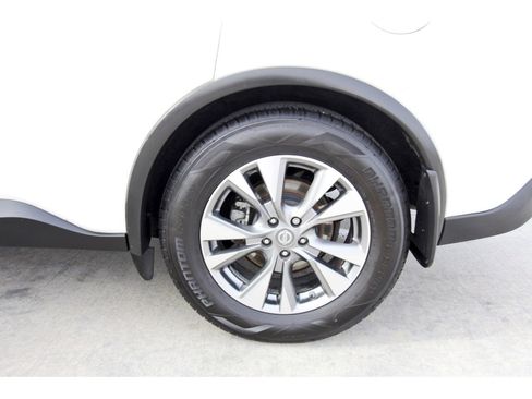 Used 2016 Nissan Murano S w/ Navigation Package image 33