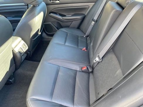 Used 2023 Nissan Altima 2.5 SL image 17