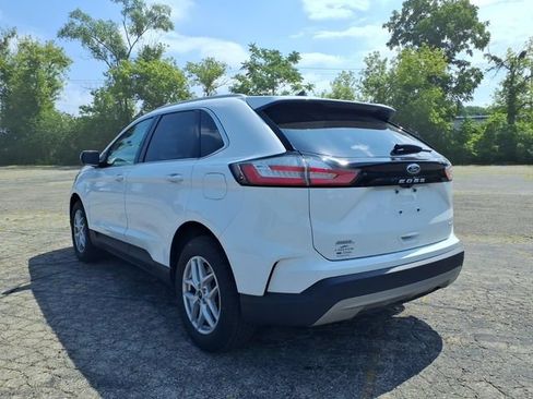 Used 2024 Ford Edge SEL w/ Convenience Package AWD/4WD image 7