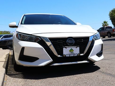 Used 2021 Nissan Sentra SV FWD image 17