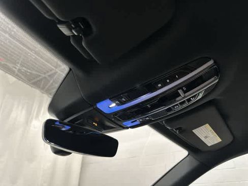 Used 2019 Porsche Cayenne AWD/4WD image 21