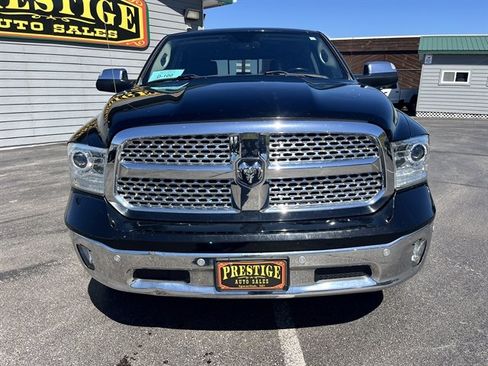 Used 2015 RAM 1500 Laramie w/ Convenience Group AWD/4WD image 2