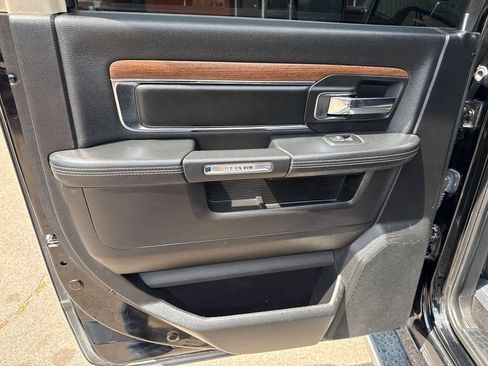 Used 2014 RAM 1500 Laramie AWD/4WD image 14