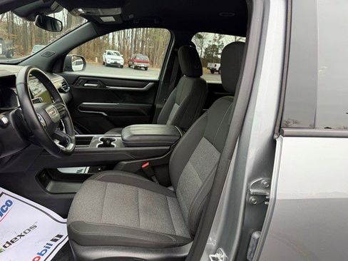 Certified 2025 GMC Acadia Elevation image 14