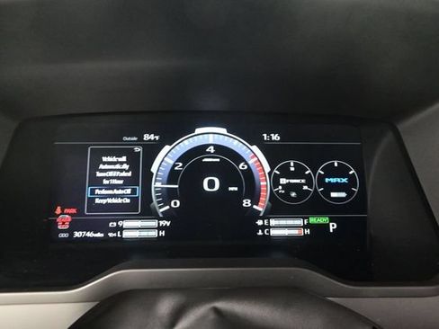 Used 2025 Toyota Sequoia Platinum AWD/4WD image 10