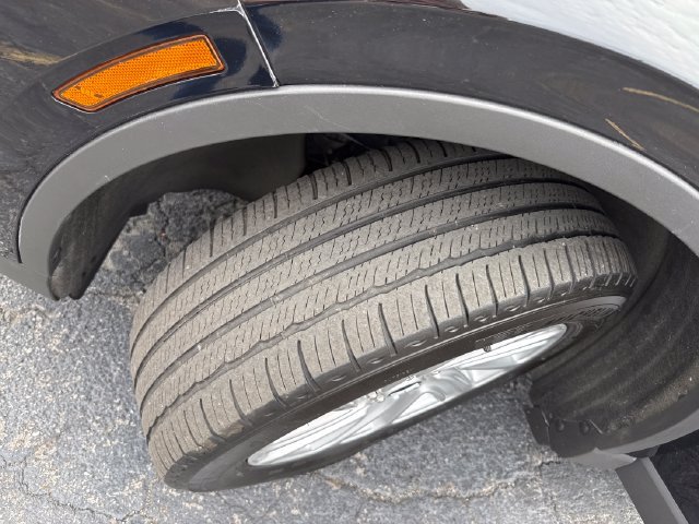Used 2023 Lincoln Corsair AWD image 30