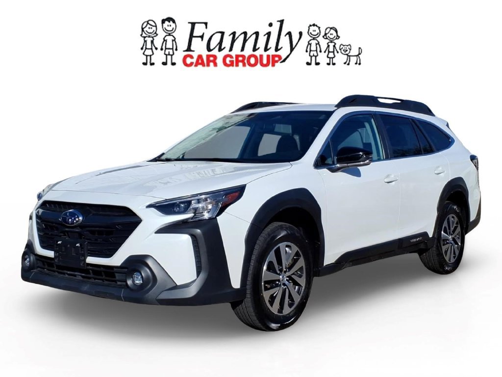 Used 2023 Subaru Outback Premium AWD/4WD image 1