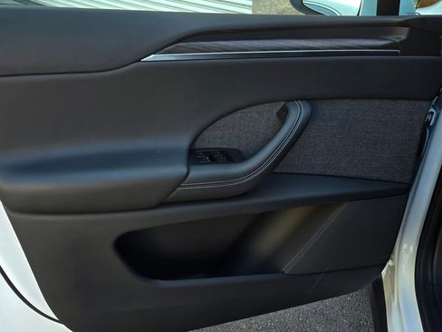 Used 2023 Tesla Model X AWD/4WD image 12