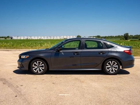 Used 2023 Honda Civic LX image 4