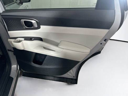 Used 2025 Kia Sorento EX w/ Panoramic Sunroof Package FWD image 33
