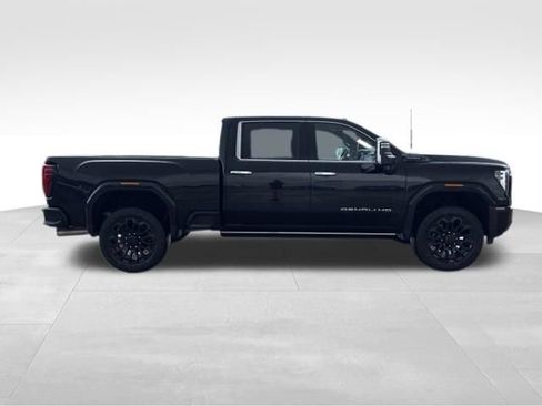Certified 2025 GMC Sierra 2500 Denali Ultimate AWD/4WD image 6