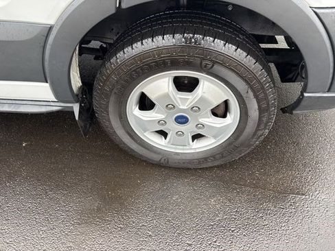 Used 2017 Ford Transit 350 XLT image 31