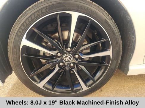 Used 2020 Toyota Camry XSE image 12