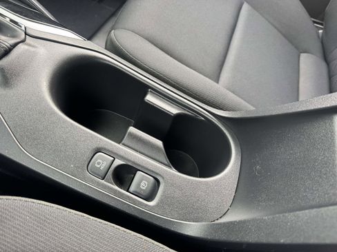 Used 2024 Toyota Corolla LE image 30