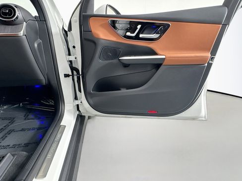 New 2026 Mercedes-Benz GLC 300 image 23