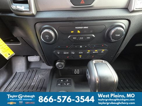 Used 2019 Ford Ranger XLT w/ Equipment Group 302A Luxury AWD/4WD image 24