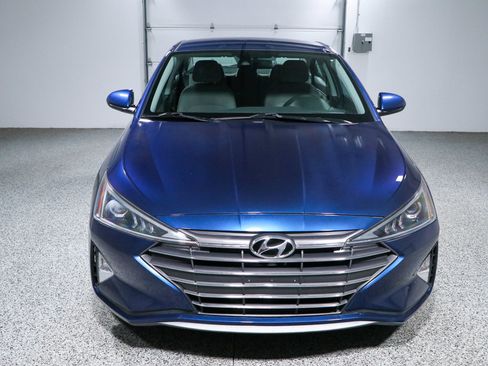 Used 2019 Hyundai Elantra SEL FWD image 4