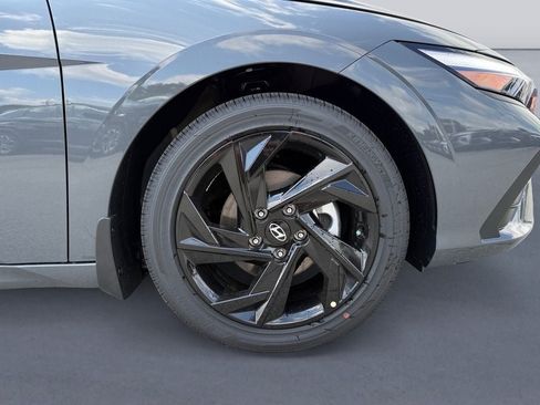 New 2026 Hyundai Elantra Sport FWD image 9