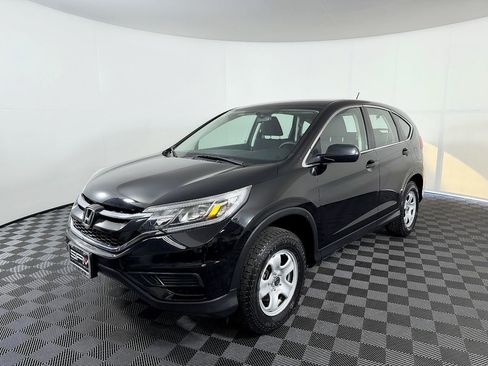 Used 2015 Honda CR-V LX image 2