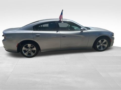 Used 2018 Dodge Charger SXT Plus RWD image 30