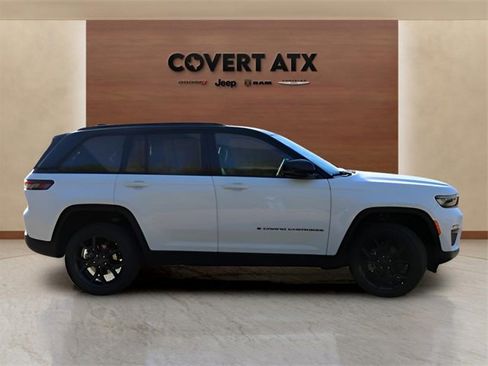 New 2025 Jeep Grand Cherokee Limited image 6