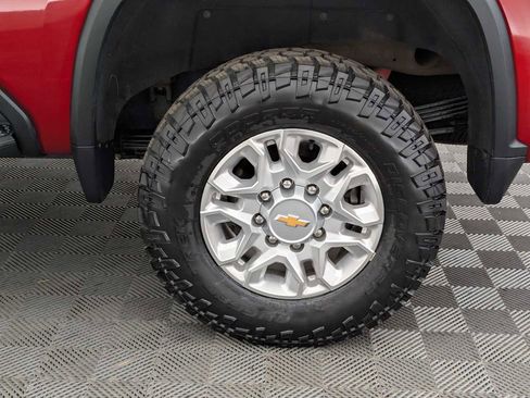 Used 2024 Chevrolet Silverado 2500 LTZ w/ LTZ Convenience Package image 17