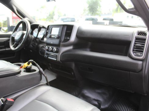 Used 2022 RAM 5500 Tradesman AWD/4WD image 22