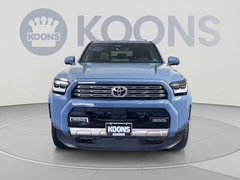 Used 2025 Toyota 4Runner Limited AWD/4WD image 4