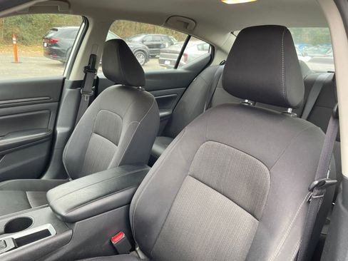 Used 2025 Nissan Altima 2.5 SV image 35