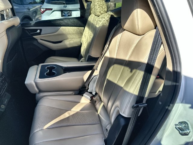 Used 2024 Acura MDX w/ Technology Package AWD/4WD image 32