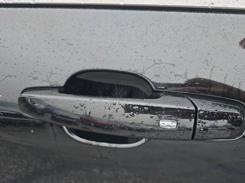 Used 2024 Chevrolet Equinox LT w/ LPO, Floor Liner Package image 10