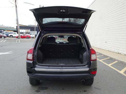 Used 2017 Jeep Compass High Altitude image 9