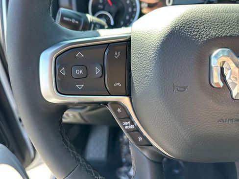 New 2026 RAM 1500 4x4 Crew Cab image 18