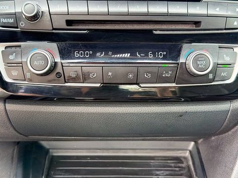 Used 2018 BMW 430i xDrive Convertible AWD/4WD image 17