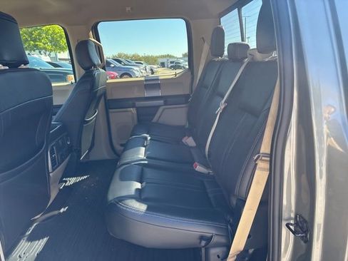 Used 2019 Ford F150 XLT w/ Equipment Group 302A Luxury image 10