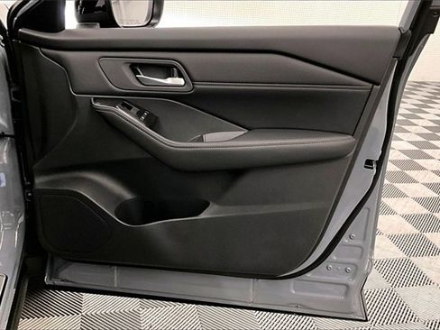 New 2026 Nissan Rogue Dark Armor image 33