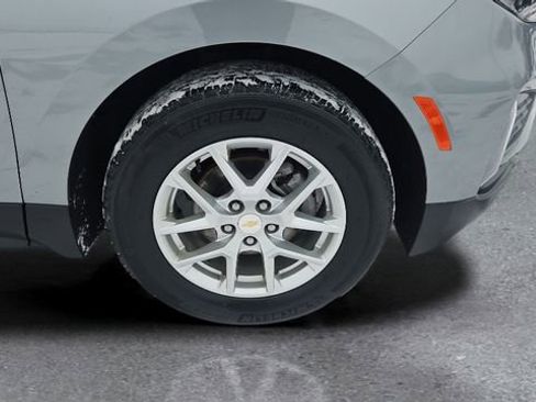Used 2023 Chevrolet Equinox LT image 17