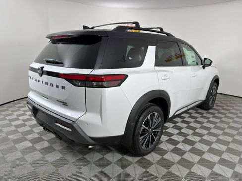 New 2026 Nissan Pathfinder Platinum AWD/4WD image 6