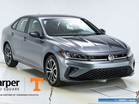 Used 2025 Volkswagen Jetta Sport FWD image 15
