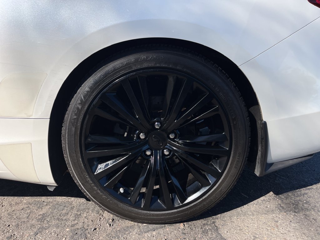 Used 2017 INFINITI Q60 3.0t w/ Premium Plus Package 3.0T RWD image 30