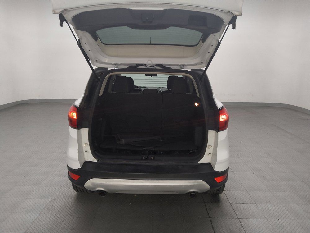 Used 2019 Ford Escape SE FWD image 29