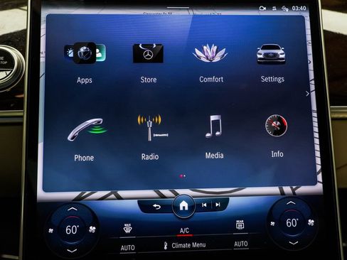 Used 2023 Mercedes-Benz S 500 4MATIC image 28