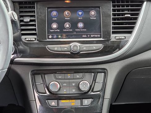 Used 2022 Buick Encore Preferred w/ Safety Package FWD image 11
