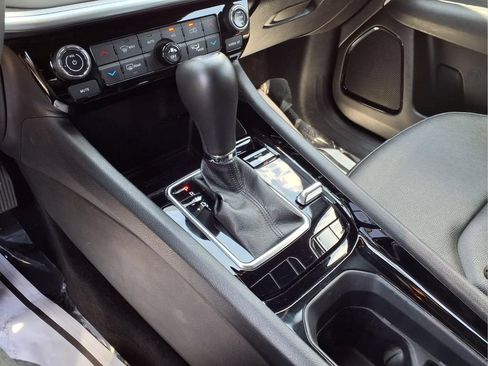 Used 2025 Jeep Compass Limited AWD/4WD image 14