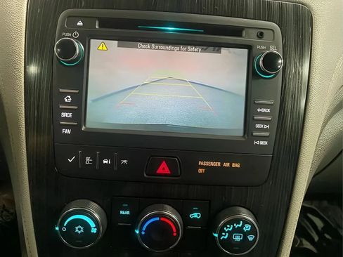 Used 2015 Chevrolet Traverse LT AWD/4WD image 20