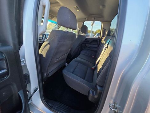 Used 2017 GMC Sierra 1500 SLE w/ SLE Value Package image 7