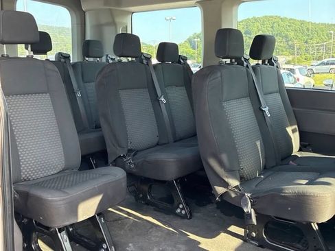 Used 2020 Ford Transit 150 XL RWD image 8