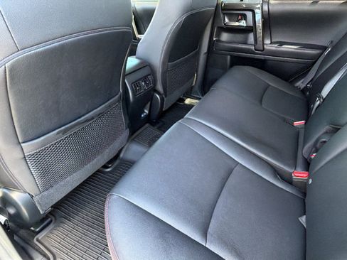 Certified 2024 Toyota 4Runner TRD Off-Road Premium w/ Moonroof Package AWD/4WD image 24